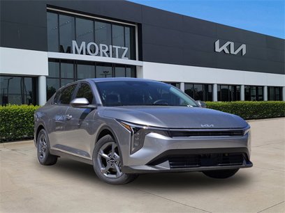 New 2025 Kia K4 LXS