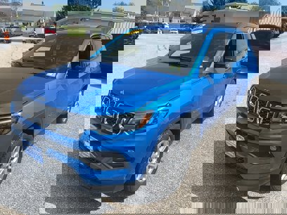 New 2025 Jeep Compass Latitude w/ Convenience Group