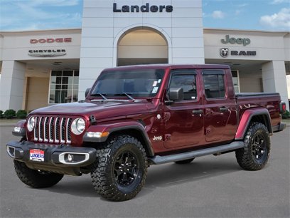 Used 2021 Jeep Gladiator Overland w/ Popular Equipment Package