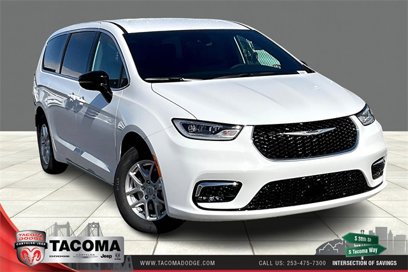 New 2025 Chrysler Pacifica Select