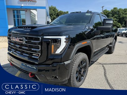 New 2025 GMC Sierra 2500 AT4 w/ AT4 Premium Plus Package
