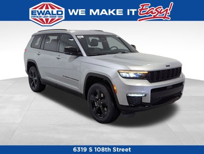 New 2025 Jeep Grand Cherokee L Limited w/ Black Appearance Package