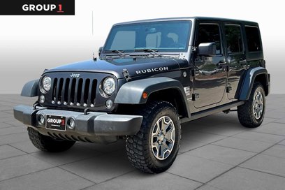 Used 2017 Jeep Wrangler Unlimited Rubicon w/ Connectivity Group