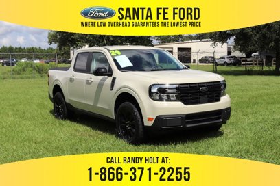 Used 2024 Ford Maverick Lariat w/ Black Appearance Package