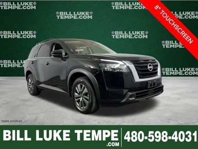 Used 2024 Nissan Pathfinder SV
