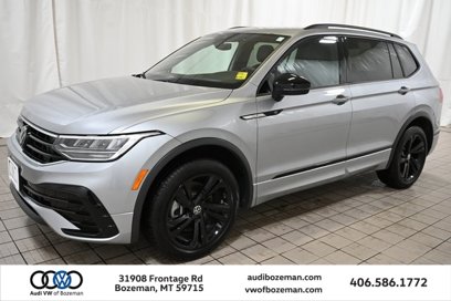 Used 2024 Volkswagen Tiguan SE R-Line