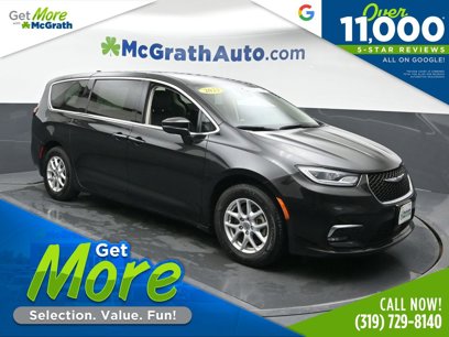 Used 2023 Chrysler Pacifica Touring-L