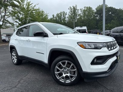 Used 2022 Jeep Compass Latitude w/ Sun and Sound Group