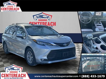 Used 2021 Toyota Sienna XLE