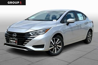 New 2025 Nissan Versa SV w/ Trunk Package