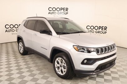 Used 2025 Jeep Compass Latitude