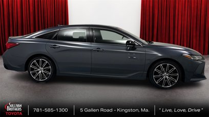 Used 2019 Toyota Avalon Touring w/ Carpet Mat Package