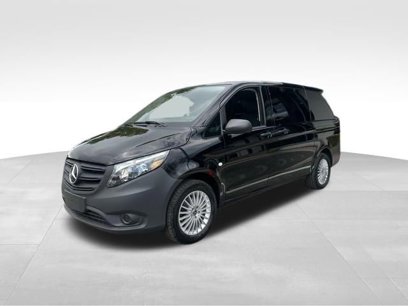 New 2023 Mercedes-Benz Metris Passenger