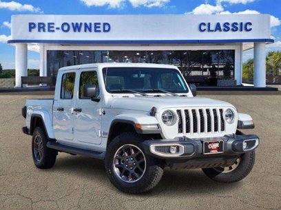 Used 2022 Jeep Gladiator Overland w/ LED Lighting Group