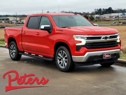 New 2025 Chevrolet Silverado 1500 LT w/ LPO, Dark Essentials Package