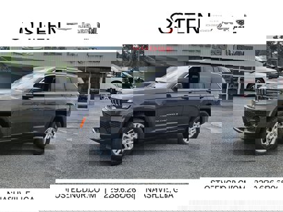 New 2025 Jeep Grand Cherokee Laredo