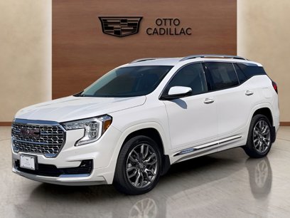 Used 2022 GMC Terrain Denali w/ Denali Premium Package