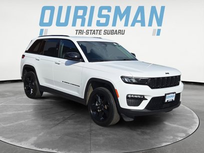 Used 2023 Jeep Grand Cherokee Limited w/ Black Appearance Package