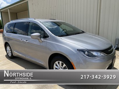 Used 2018 Chrysler Pacifica Touring-L