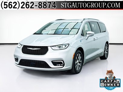 Used 2022 Chrysler Pacifica Pinnacle