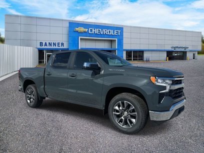 New 2025 Chevrolet Silverado 1500 LT w/ LPO, Liner Protection Package