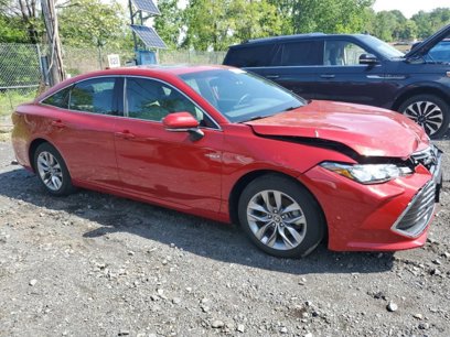 Used 2021 Toyota Avalon XLE w/ Moonroof Package