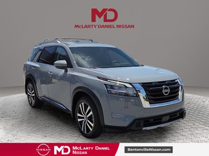 Used 2024 Nissan Pathfinder Platinum