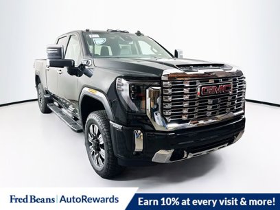 New 2026 GMC Sierra 3500 Denali w/ Snow Plow Prep/Camper Package