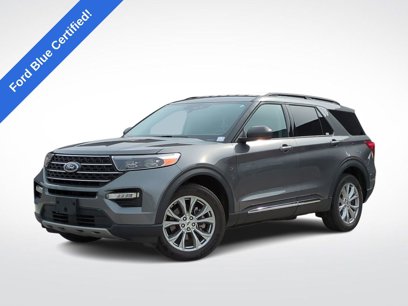 Certified 2023 Ford Explorer XLT w/ Equipment Group 202A