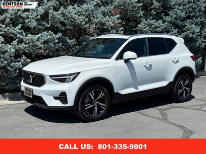 Used 2024 Volvo XC40 B5 Core