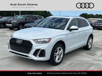 New 2025 Audi Q5 e Premium Plus