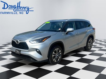 Used 2022 Toyota Highlander XLE