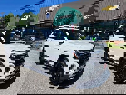 New 2025 Volkswagen Atlas Peak Edition SE