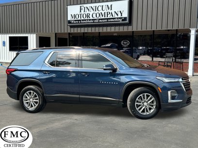 Used 2023 Chevrolet Traverse LT