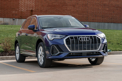 New 2025 Audi Q3 2.0T Premium Plus