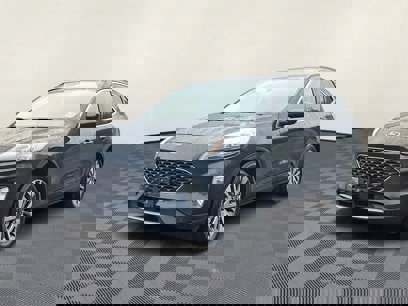Used 2022 Ford Escape Titanium w/ Class II Trailer Tow Package