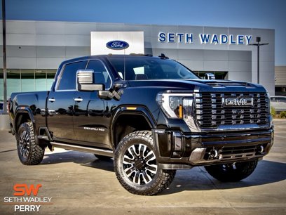 Used 2024 GMC Sierra 2500 Denali Ultimate w/ Max Trailering Package