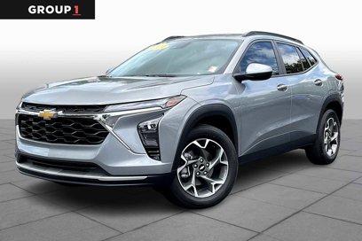 Certified 2024 Chevrolet Trax LT w/ Driver Confidence Package