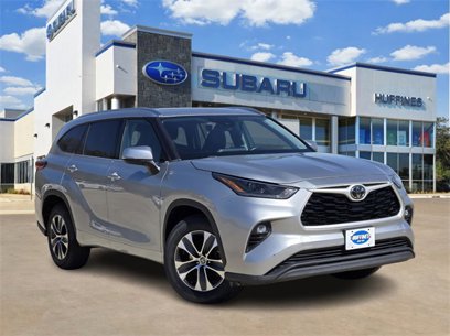 Used 2021 Toyota Highlander XLE