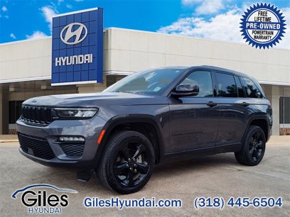 Used 2024 Jeep Grand Cherokee Limited w/ Black Appearance Package