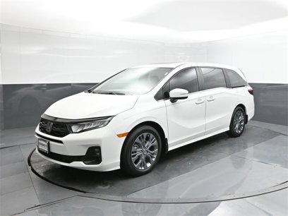 New 2025 Honda Odyssey Touring