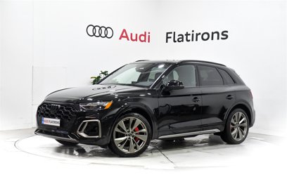 New 2025 Audi SQ5 Premium Plus