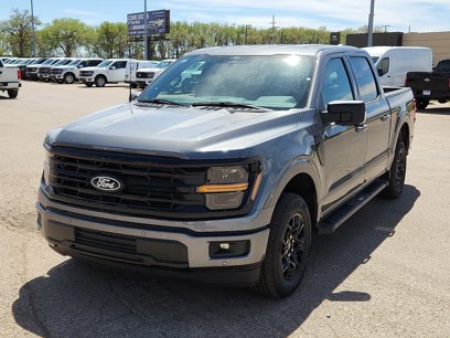 New 2025 Ford F150 XLT w/ Equipment Group 302A MID