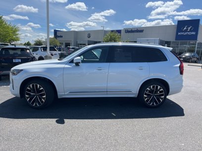 New 2025 Volvo XC90 B5 Plus w/ Protection Package Premier