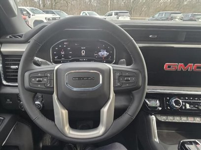 New 2025 GMC Sierra 1500 Denali
