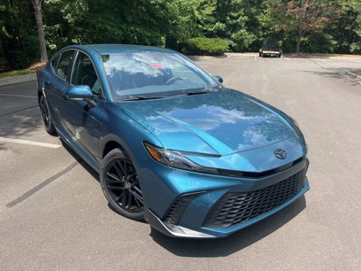 New 2025 Toyota Camry SE
