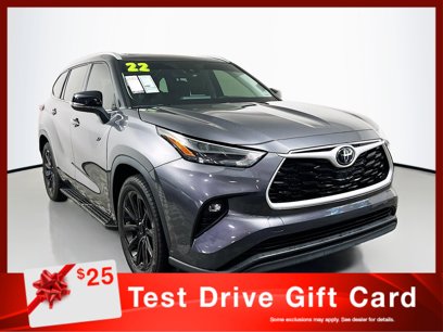 Used 2022 Toyota Highlander XLE