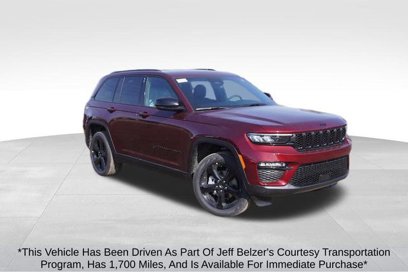 New 2025 Jeep Grand Cherokee Limited w/ Black Appearance Package