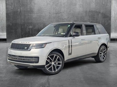 New 2025 Land Rover Range Rover Long Wheelbase SE