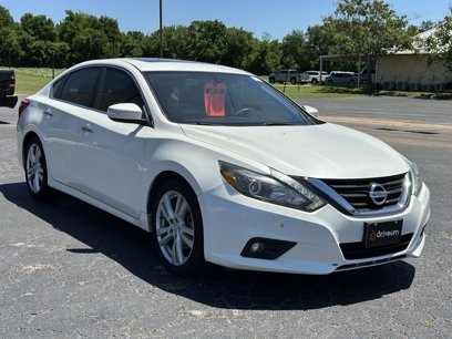 Used 2017 Nissan Altima 3.5 SL